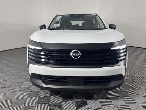Fresh Powder 2026 Nissan Kicks S