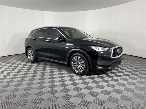 2024 INFINITI QX50 Luxe