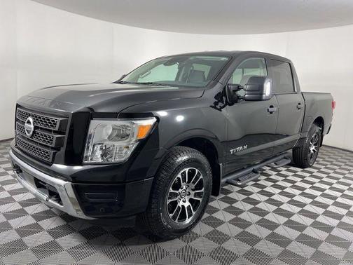 Black 2022 Nissan Titan SV