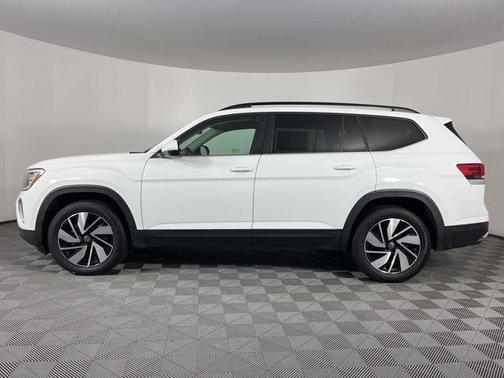 2024 Volkswagen Atlas 2.0T SE