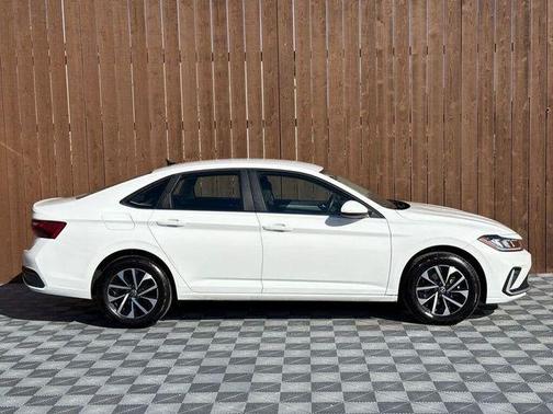 2025 Volkswagen Jetta 1.5T S