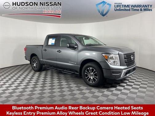 2024 Nissan Titan SV