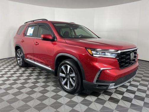 2025 Honda Pilot Touring