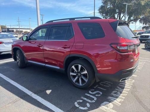 2025 Honda Pilot Touring