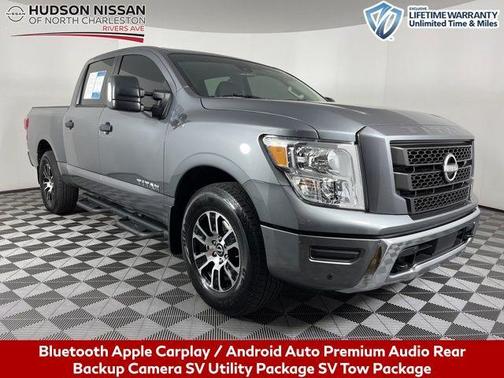 2024 Nissan Titan SV