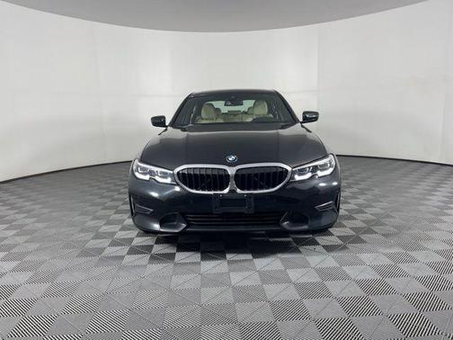 2020 BMW 330 i xDrive