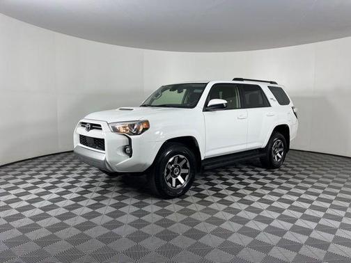 2024 Toyota 4Runner TRD Off Road