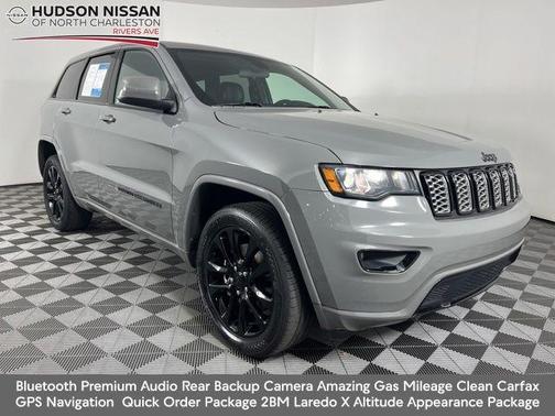 Sting Gray Clearcoat 2021 Jeep Grand Cherokee Laredo X