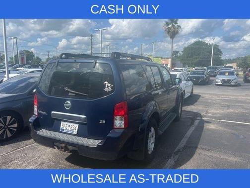 2006 Nissan Pathfinder SE