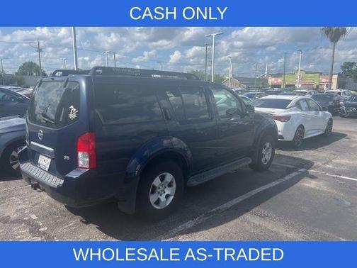 2006 Nissan Pathfinder SE