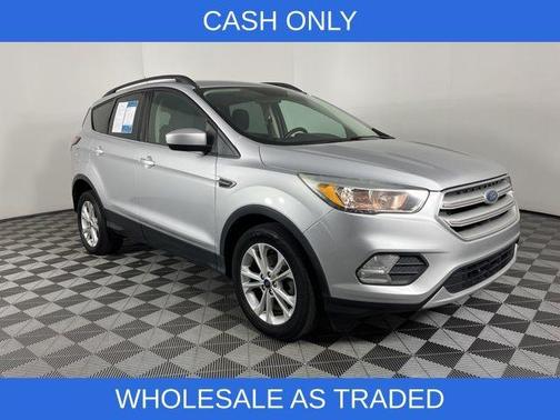 Ingot Silver Metallic 2018 Ford Escape SE