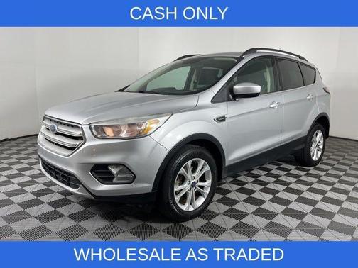 Ingot Silver Metallic 2018 Ford Escape SE