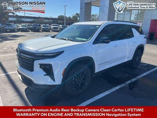 2024 Chevrolet Traverse LT