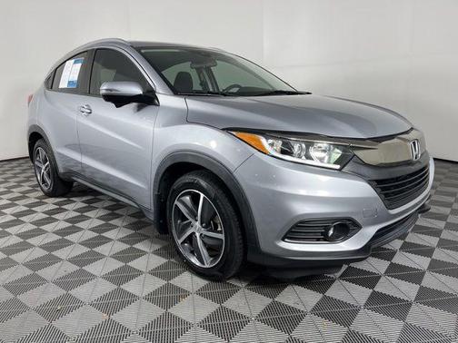 Lunar Silver Metallic 2022 Honda HR-V EX