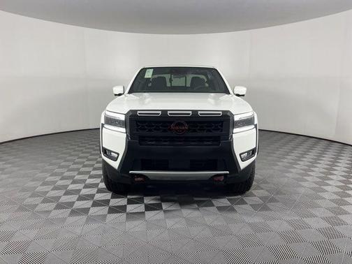 2025 Nissan Frontier PRO-X