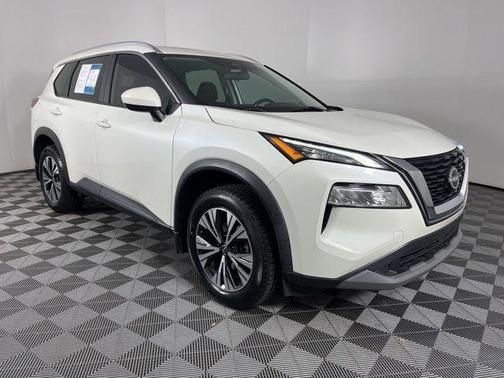 White 2023 Nissan Rogue SV