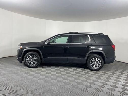 2022 GMC Acadia SLT