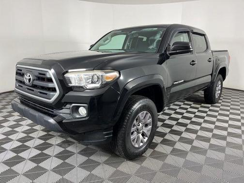 2017 Toyota Tacoma SR5