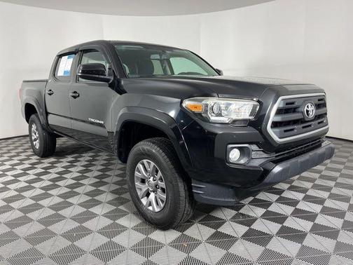2017 Toyota Tacoma SR5
