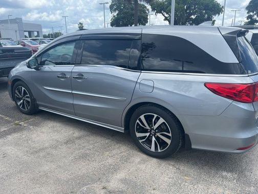 2020 Honda Odyssey Elite