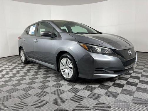 2023 Nissan Leaf S