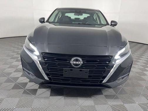 Black 2024 Nissan Altima 2.5 SV