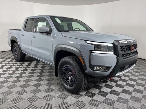 Boulder Gray Pearl 2026 Nissan Frontier PRO-4X