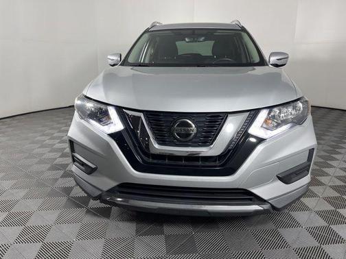 Brilliant Silver 2018 Nissan Rogue SV