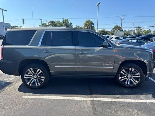 Mineral Metallic 2018 GMC Yukon Denali