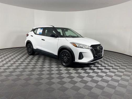 2021 Nissan Kicks S