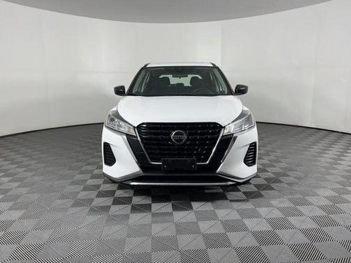 2021 Nissan Kicks S