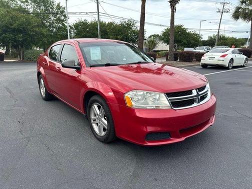 Redline 2 Coat Pearl 2014 Dodge Avenger SE