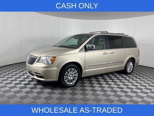 2015 Chrysler Town & Country Touring-L