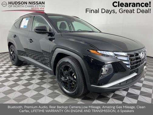 Black Pearl 2024 Hyundai TUCSON SEL