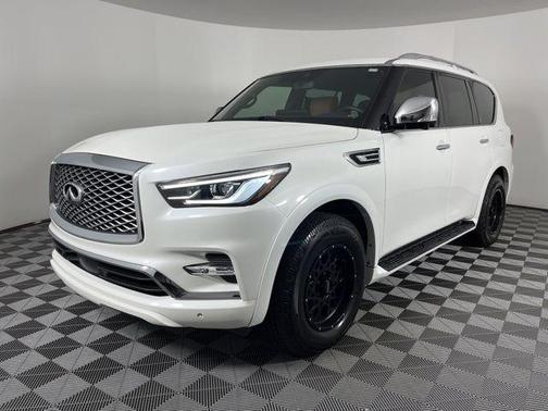 2022 INFINITI QX80 SENSORY