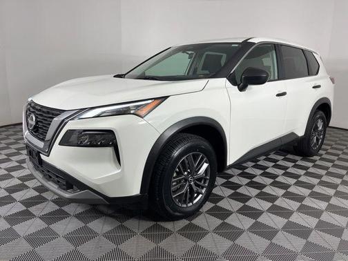 Glacier White 2023 Nissan Rogue S