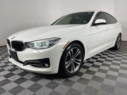 2017 BMW 330 Gran Turismo i xDrive