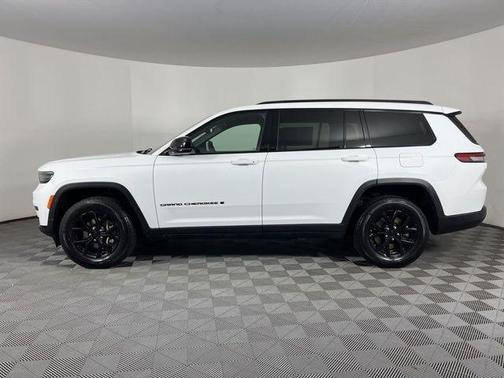 2024 Jeep Grand Cherokee L Laredo