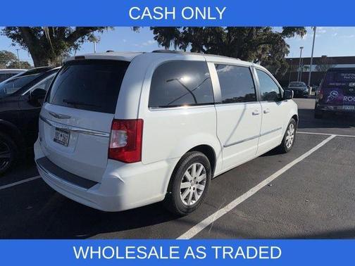 2014 Chrysler Town & Country Touring