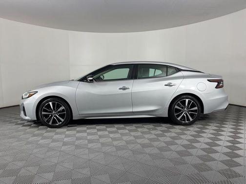 2021 Nissan Maxima SV