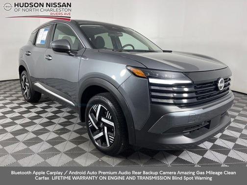Gun Metallic 2025 Nissan Kicks SV