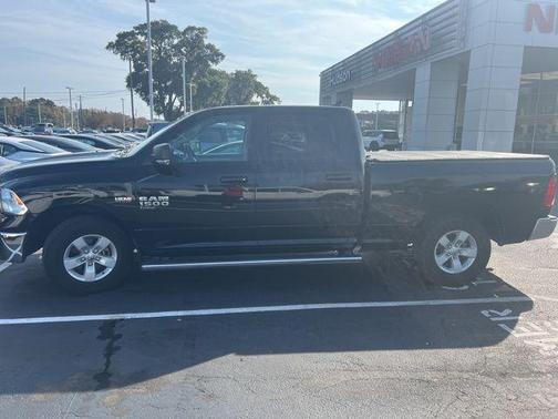2020 RAM 1500 Classic SLT