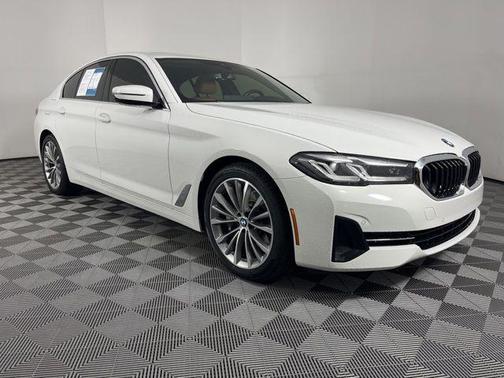 Alpine White 2023 BMW 530 i