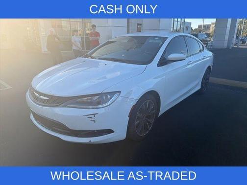 2015 Chrysler 200 S