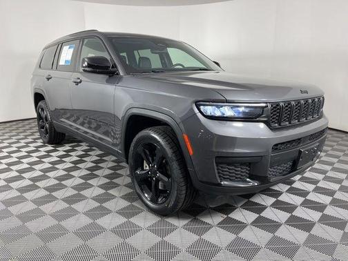 2023 Jeep Grand Cherokee L Laredo