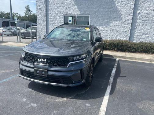 2022 Kia Sorento S