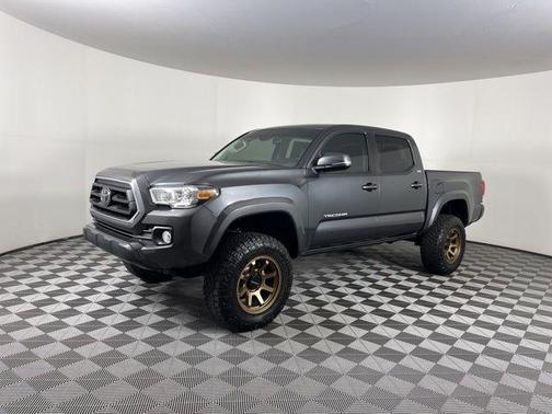 2022 Toyota Tacoma SR5