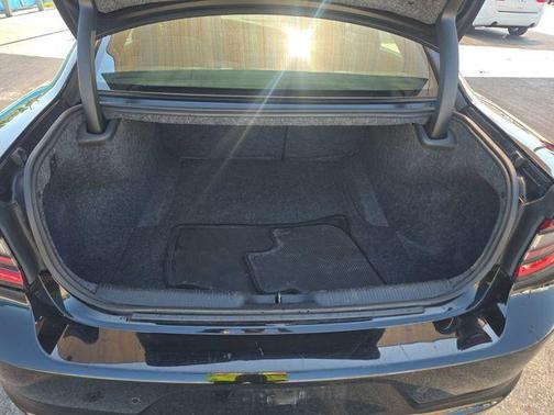 Pitch Black Clearcoat 2023 Dodge Charger SXT