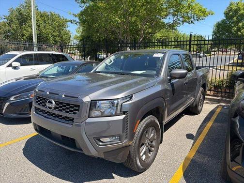 2025 Nissan Frontier SV