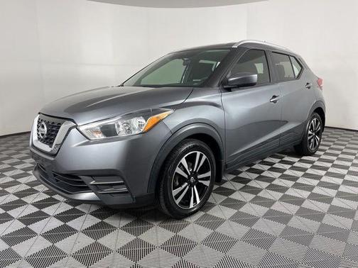 2020 Nissan Kicks SV